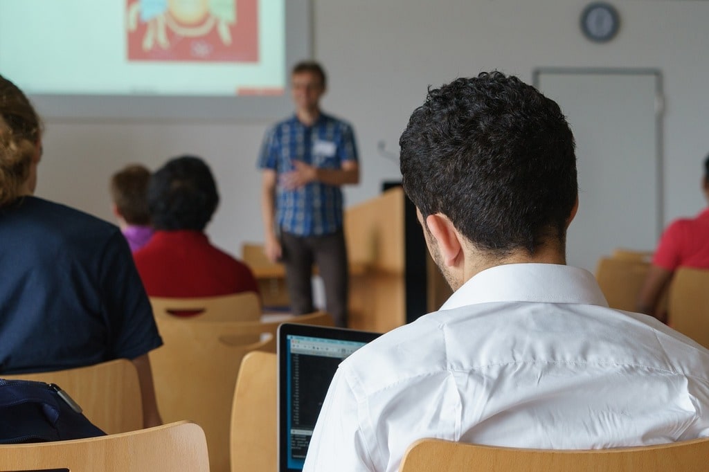Les étapes essentielles pour un parcours de formation adapté